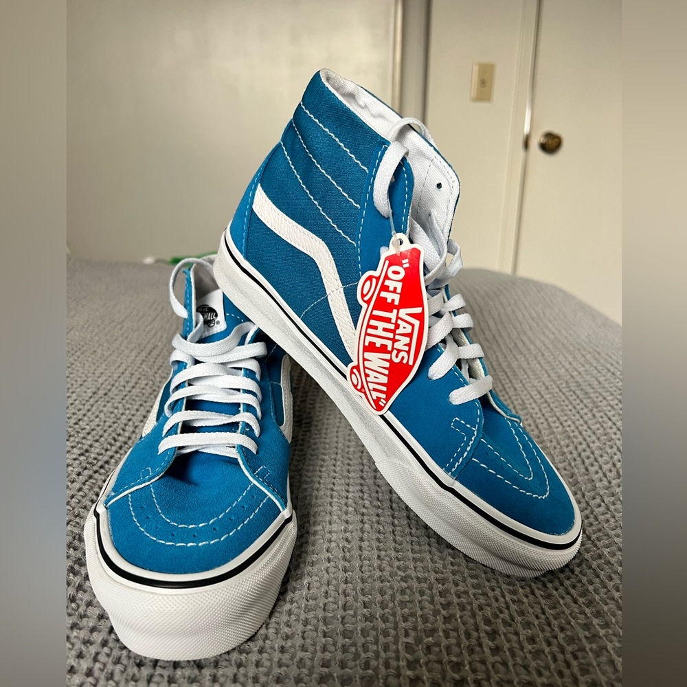 NWT Vans Blue White Sk8-Hi Tapered Suede High-Top Sneakers Size 8.5